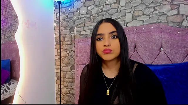 Snapshot of sweet__cherry1 chatting on June 18, 2026, 7:07 pm sweet cherry1 online show from June 18, 2026, 7:07 pm