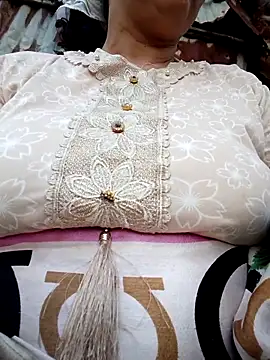  KapiiTana  online show from May 26, 2026, 6:59 pm