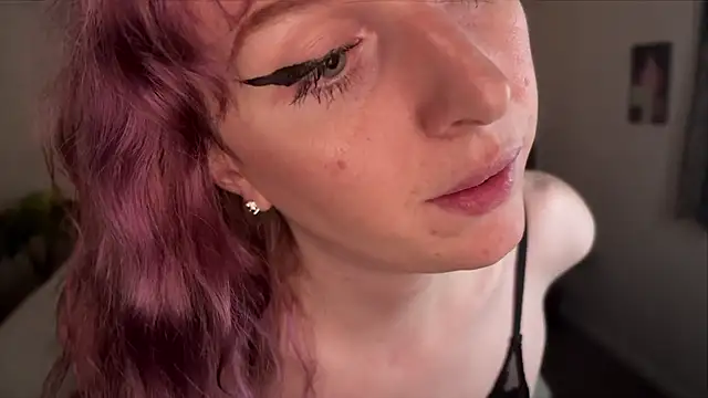 April  kittyy online show from July 18, 2026, 6:50 am