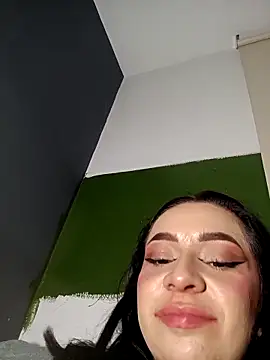 Kollontai online show from April 21, 2026, 3:02 am