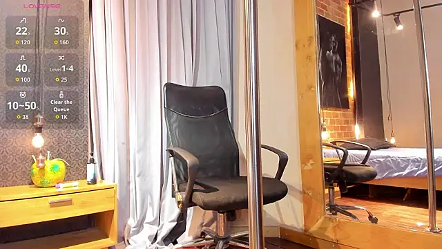 Snapshot of KristinaGriner chatting on March 28, 2026, 3:39 am KristinaGriner online show from March 28, 2026, 3:39 am