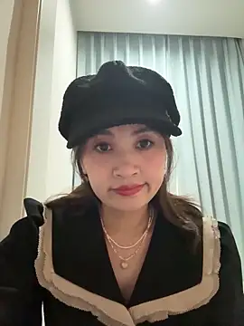 Snapshot of Yang_218 chatting on April 3, 2026, 4:54 am Yang 218 online show from April 3, 2026, 4:54 am
