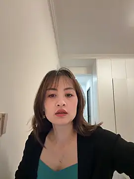 Snapshot of Yang_218 chatting on April 8, 2026, 5:29 am Yang 218 online show from April 8, 2026, 5:29 am