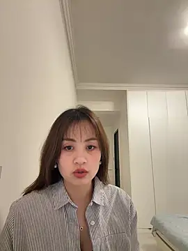 Snapshot of Yang_218 chatting on April 10, 2026, 10:53 am Yang 218 online show from April 10, 2026, 10:53 am