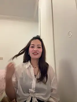 Snapshot of Yang_218 chatting on April 27, 2026, 7:39 am Yang 218 online show from April 27, 2026, 7:39 am