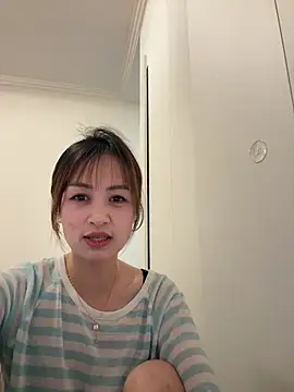 Snapshot of Yang_218 chatting on May 8, 2026, 5:13 am Yang 218 online show from May 8, 2026, 5:13 am