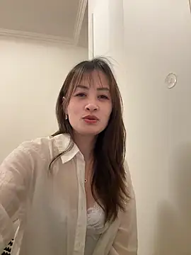 Snapshot of Yang_218 chatting on May 13, 2026, 3:20 pm Yang 218 online show from May 13, 2026, 3:20 pm