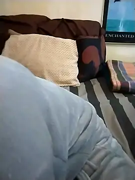 Snapshot of SteedyGee chatting on June 27, 2026, 10:37 pm SteedyGee online show from June 27, 2026, 10:37 pm