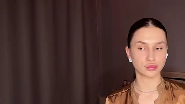 Snapshot of Deep_Eye chatting on April 7, 2026, 4:51 pm Deep Eye online show from April 7, 2026, 4:51 pm