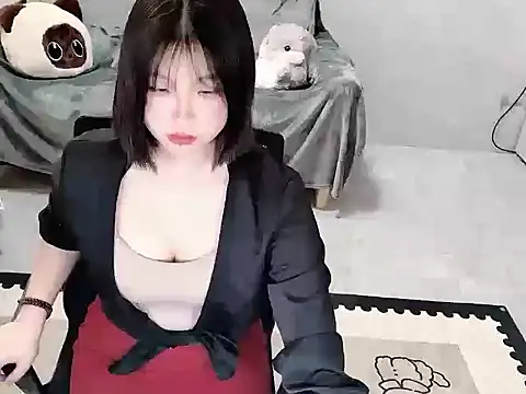 YangYang--baby online show from April 7, 2026, 3:56 pm