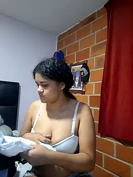 Ciela xxx online show from April 15, 2026, 4:19 am