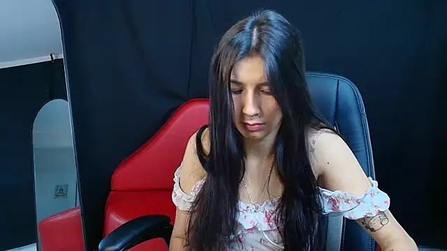 jazminswee online show from May 8, 2026, 9:53 pm