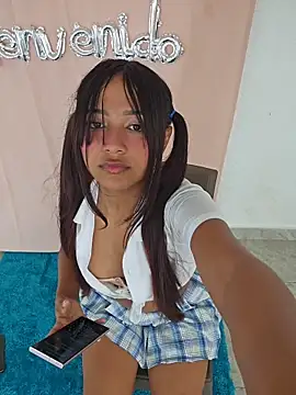 Pretty karol online show from April 28, 2026, 2:00 pm