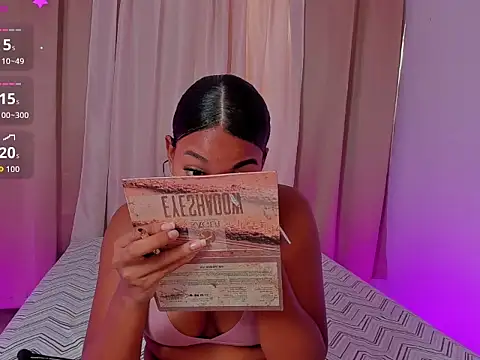 Emy sweet07 online show from April 1, 2026, 9:23 pm