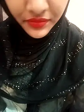 Miss Noor   online show from May 2, 2026, 5:45 am