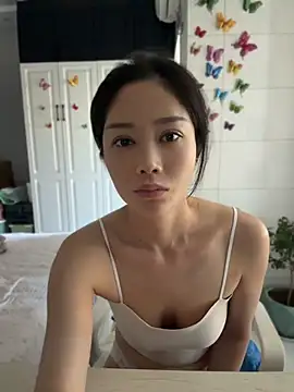 Snapshot of yuanpu0925 chatting on July 10, 2026, 11:29 pm yuanpu0925 online show from July 10, 2026, 11:29 pm
