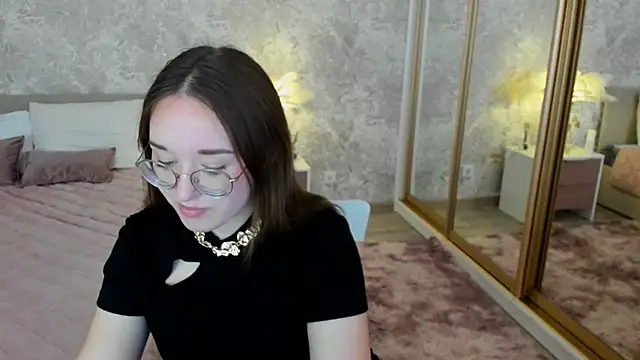 Snapshot of SweeteAmy chatting on April 10, 2026, 12:32 pm SweeteAmy online show from April 10, 2026, 12:32 pm