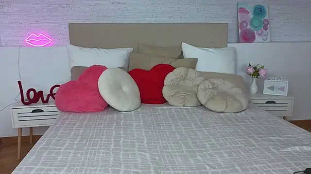 Snapshot of Melissa_me0w chatting on April 1, 2026, 8:17 pm Melissa me0w online show from April 1, 2026, 8:17 pm