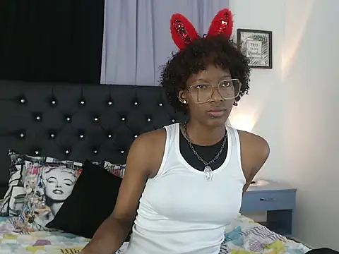 LeinFoxx online show from April 15, 2026, 1:18 pm