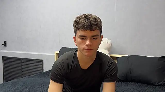 MaxWoolf online show from May 24, 2026, 4:56 pm