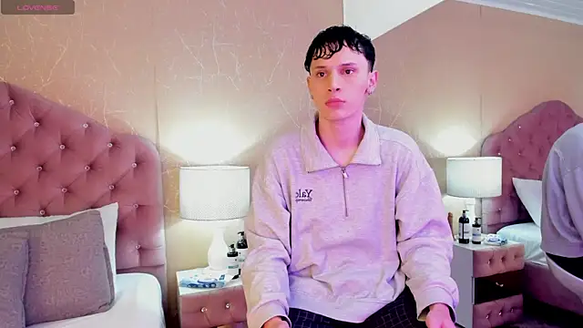 Snapshot of LephyStar chatting on July 3, 2026, 11:22 pm LephyStar online show from July 3, 2026, 11:22 pm