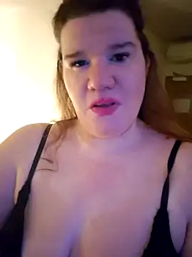 curvystachel42 online show from April 11, 2026, 10:36 pm