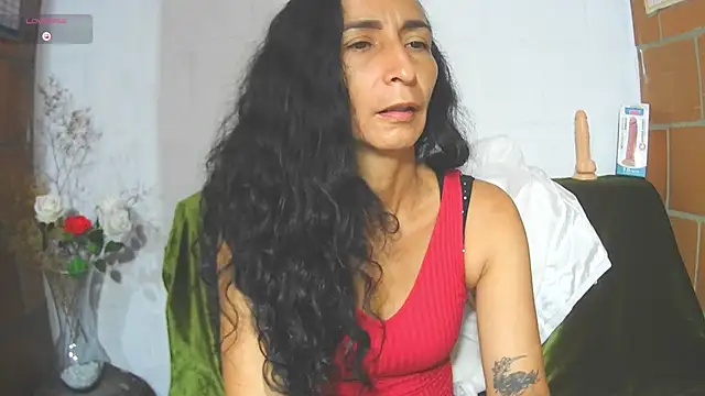 Snapshot of SamanttaLopez chatting on June 2, 2026, 10:50 am SamanttaLopez online show from June 2, 2026, 10:50 am