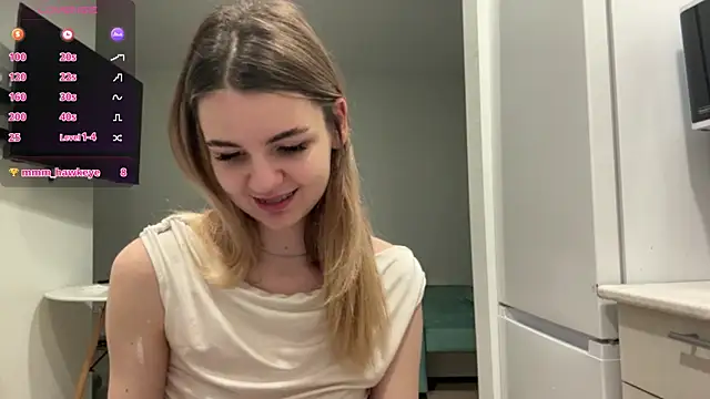Snapshot of Peachy_keens chatting on April 4, 2026, 4:37 pm Peachy keens online show from April 4, 2026, 4:37 pm
