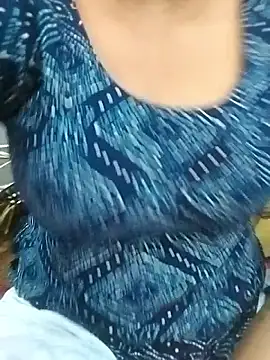 Pinky-hot11 online show from April 25, 2026, 3:20 am