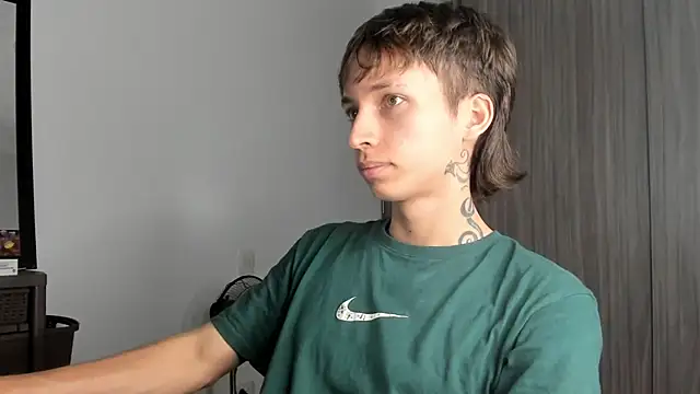 Snapshot of xam_winn chatting on March 29, 2026, 4:45 am xam winn online show from March 29, 2026, 4:45 am