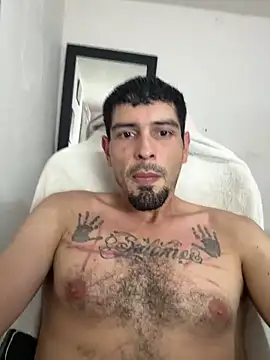 Lherzamxx online show from April 9, 2026, 6:57 pm