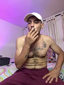 Lherzamxx online show from April 11, 2026, 8:07 am