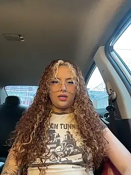 Amber-fire online show from April 15, 2026, 6:48 pm