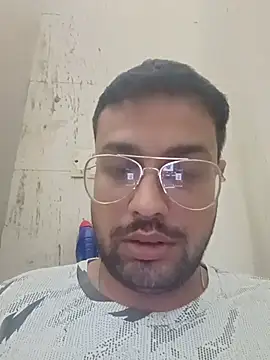 herochoclateboy online show from July 13, 2026, 6:00 pm