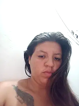 Snapshot of Lapollita26 chatting on April 13, 2026, 4:18 am Lapollita26 online show from April 13, 2026, 4:18 am