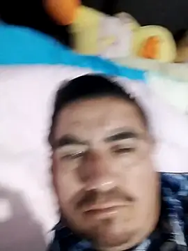 Snapshot of Manuel3910 chatting on July 27, 2026, 2:40 am Manuel3910 online show from July 27, 2026, 2:40 am