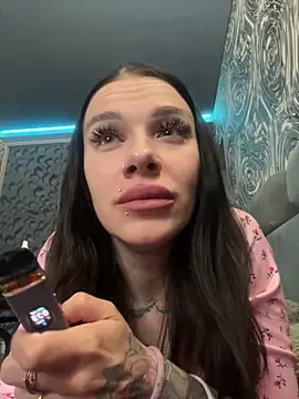 Snapshot of Maiden_Of_Pain chatting on March 30, 2026, 6:36 am Maiden Of Pain online show from March 30, 2026, 6:36 am