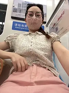 meimeibuguai online show from June 11, 2026, 12:03 pm