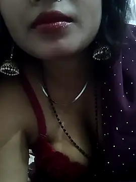 priyahot2001 online show from May 1, 2026, 10:09 am