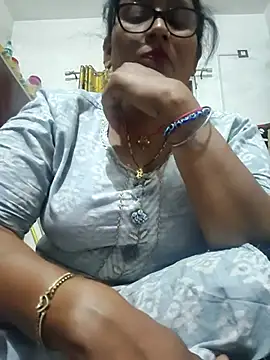 Snapshot of Chandni78 chatting on April 3, 2026, 6:17 pm Chandni78 online show from April 3, 2026, 6:17 pm