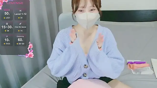 Snapshot of niko_1012 chatting on April 2, 2026, 12:41 am niko 1012 online show from April 2, 2026, 12:41 am