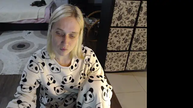 Snapshot of Sweet_hot_shrmp chatting on May 24, 2026, 5:51 pm Sweet hot shrmp online show from May 24, 2026, 5:51 pm