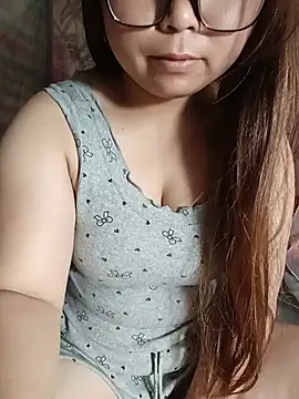 Snapshot of jas-cutle chatting on May 25, 2026, 11:00 pm jas-cutle online show from May 25, 2026, 11:00 pm
