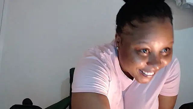 Snapshot of xxZoeyx chatting on March 10, 2025, 7:21 am xxZoeyx online show from March 10, 2025, 7:21 am