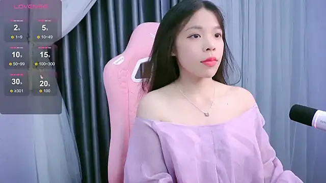 Lu Ly22 online show from April 28, 2026, 2:00 pm