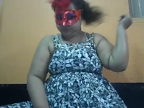 Snapshot of Naina1994 chatting on March 30, 2026, 10:38 am Naina1994 online show from March 30, 2026, 10:38 am