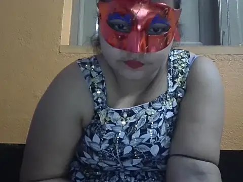 Snapshot of Naina1994 chatting on April 4, 2026, 6:49 pm Naina1994 online show from April 4, 2026, 6:49 pm