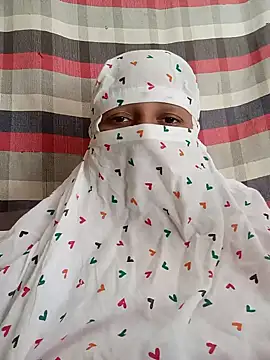sapan sexe online show from June 13, 2026, 5:05 am