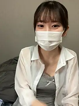 yuki2210 online show from April 1, 2026, 2:34 am