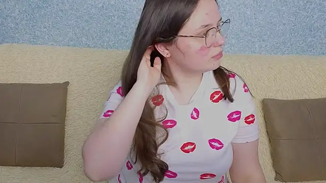 SofiDreamm online show from May 28, 2026, 7:22 pm